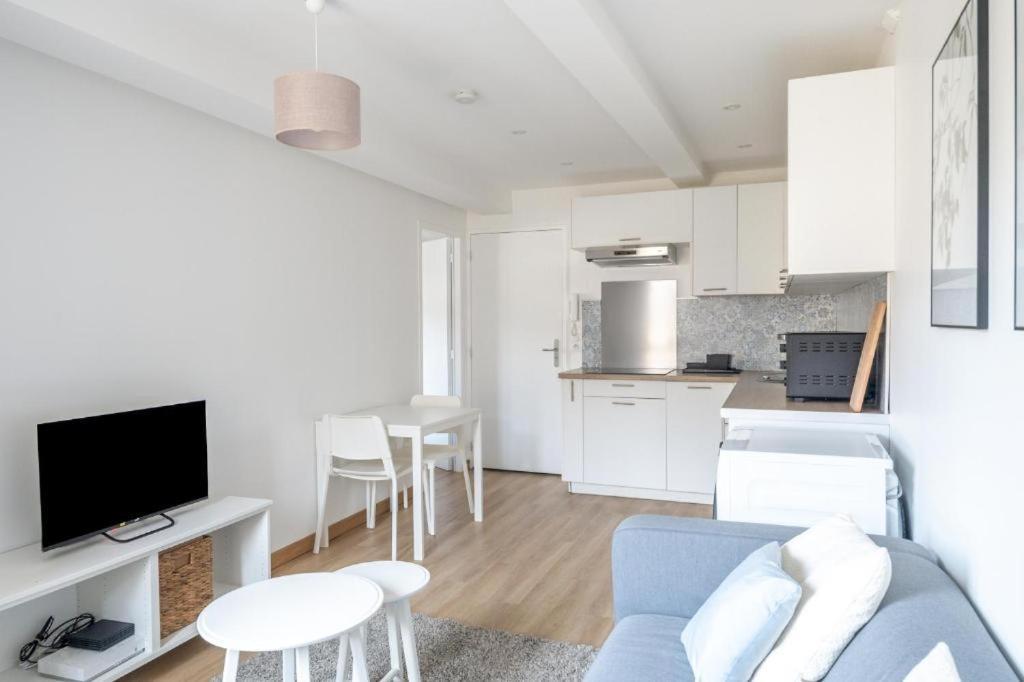 Moderne & Lumineux - Hyper Centre Appartement Tournon-sur-Rhone Buitenkant foto